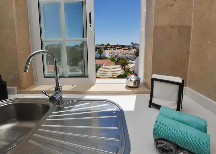 Oura Sea View By Ocvillas Apartman *